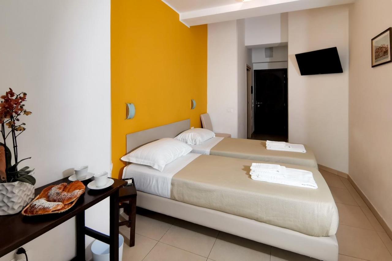 Hotel Poetto كالياري المظهر الخارجي الصورة
